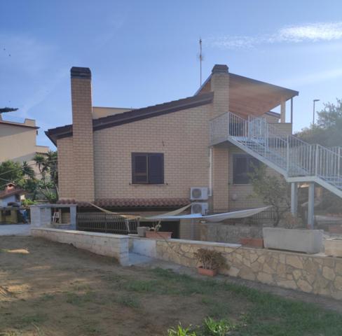 Affittacamere Monolocali E Stanze In A 350 Mt Libera Lido Delle Sirene Anzio