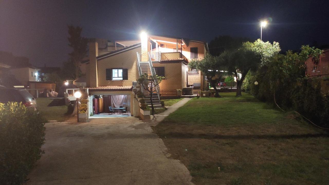 Monolocali E Stanze In A 350 Mt Libera Lido Delle Sirene Anzio