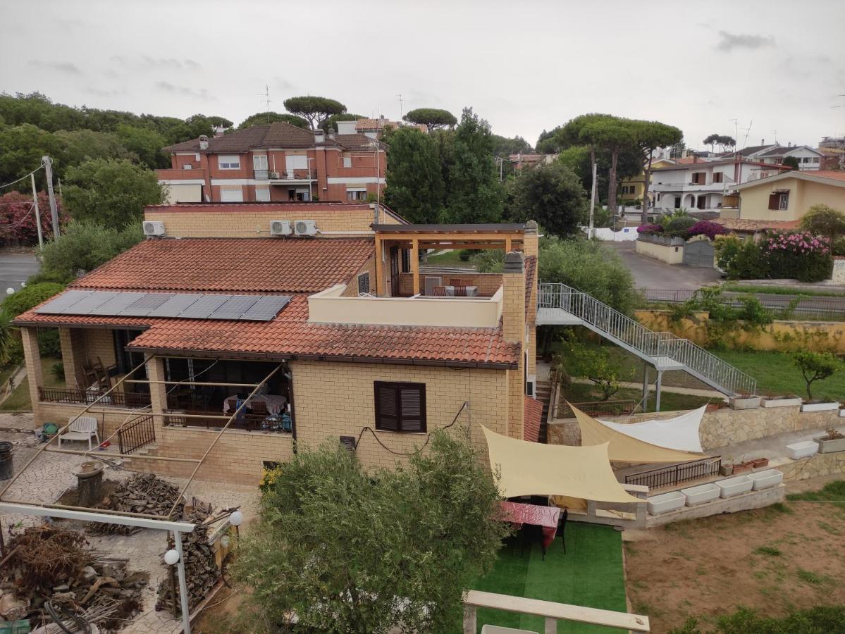 Giuliana Stanze Con Bagno Interno In A 350 Mt Spiaggia Libera Lido Delle Sirene 2* Anzio